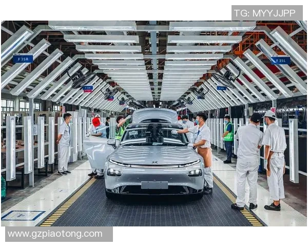 足球明星投资小米电车引发热议助力新能源汽车发展新潮流 足球明星投资小米电车引发热议助力新能源汽车发展新潮流